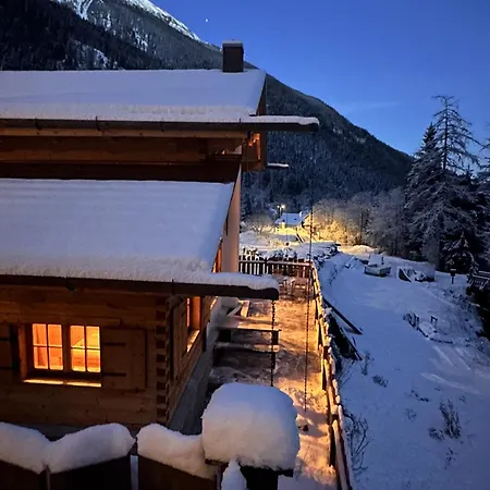 Chalet Am Bachl 2