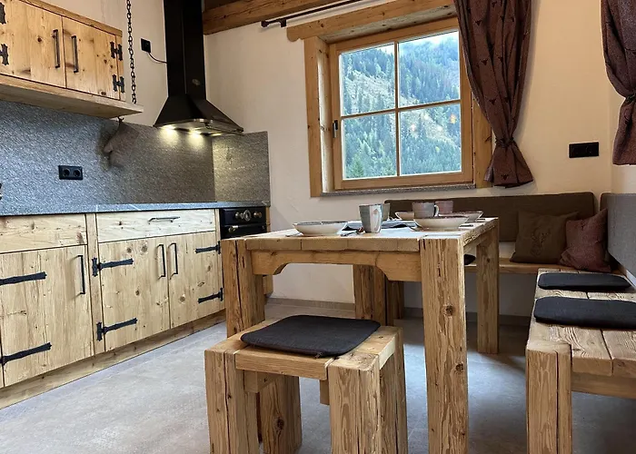 Am Bachl 2 Chalet Flattach